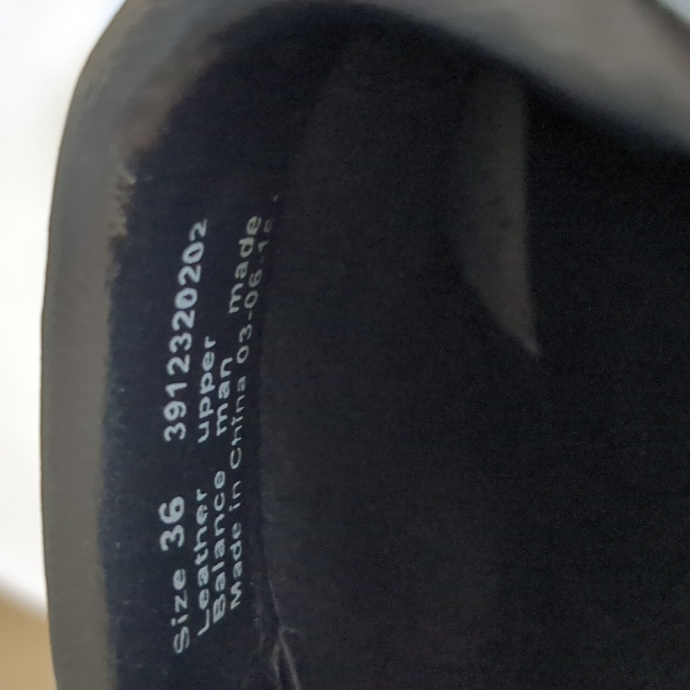 Dansko Pro XP Medallion Metallic Leather Slip Resistant Clog Sz EU 36/US 5.5-6 - Picture 10 of 16